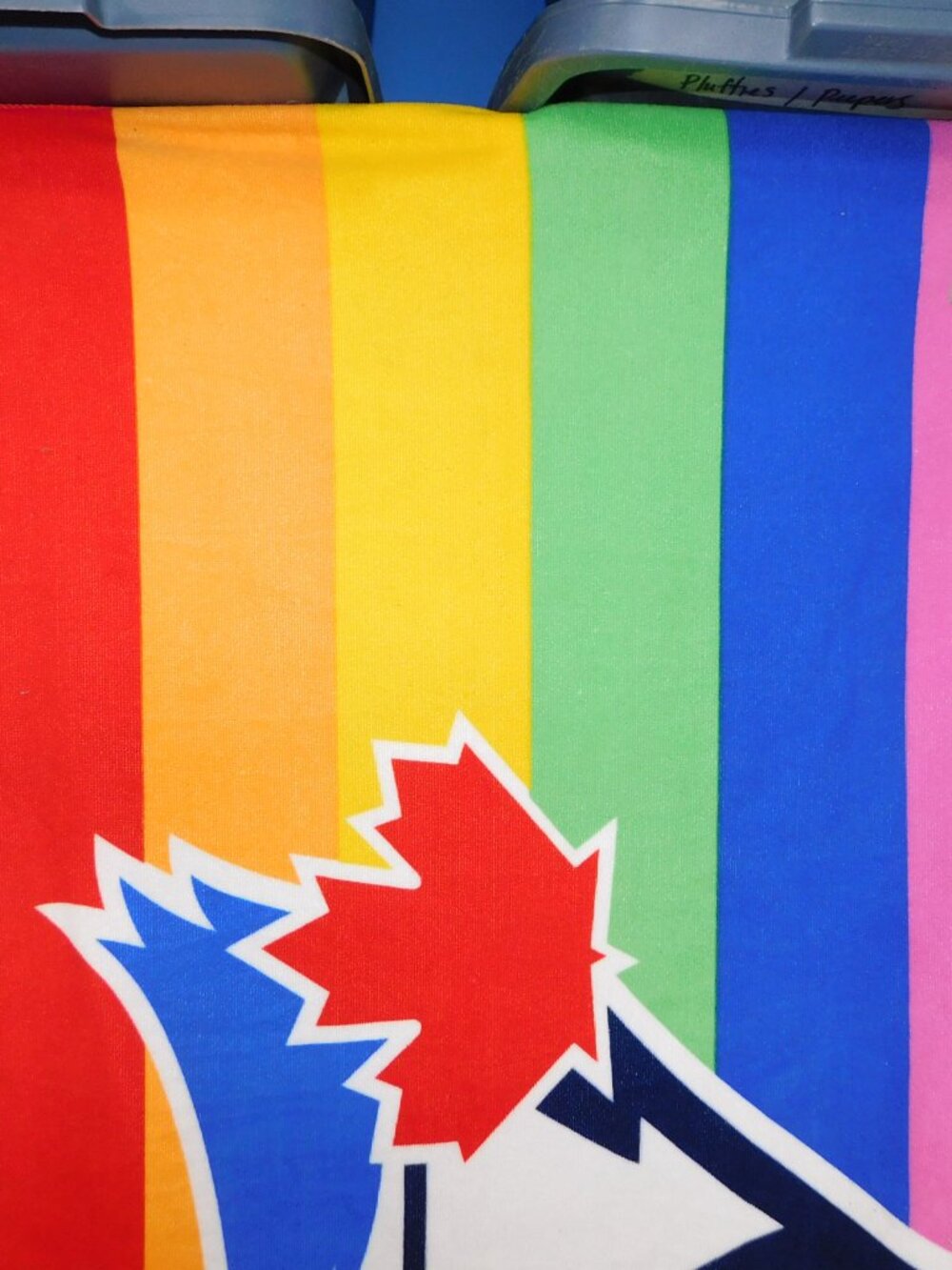 2019 Toronto Blue Jays Rainbow Pride Flag Beach Towel  28" x 59" - Picture 4 of 8